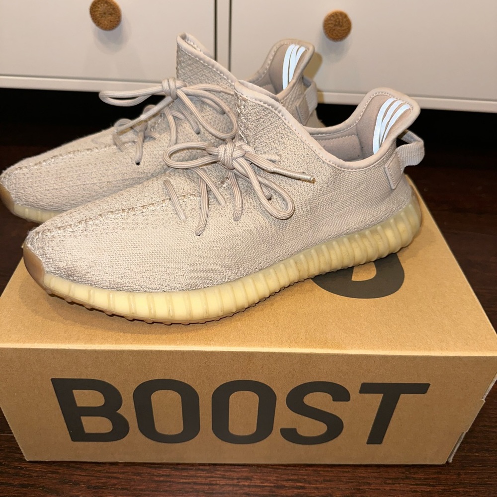Yeezy Boost 350 V2 Sesame size 12 men